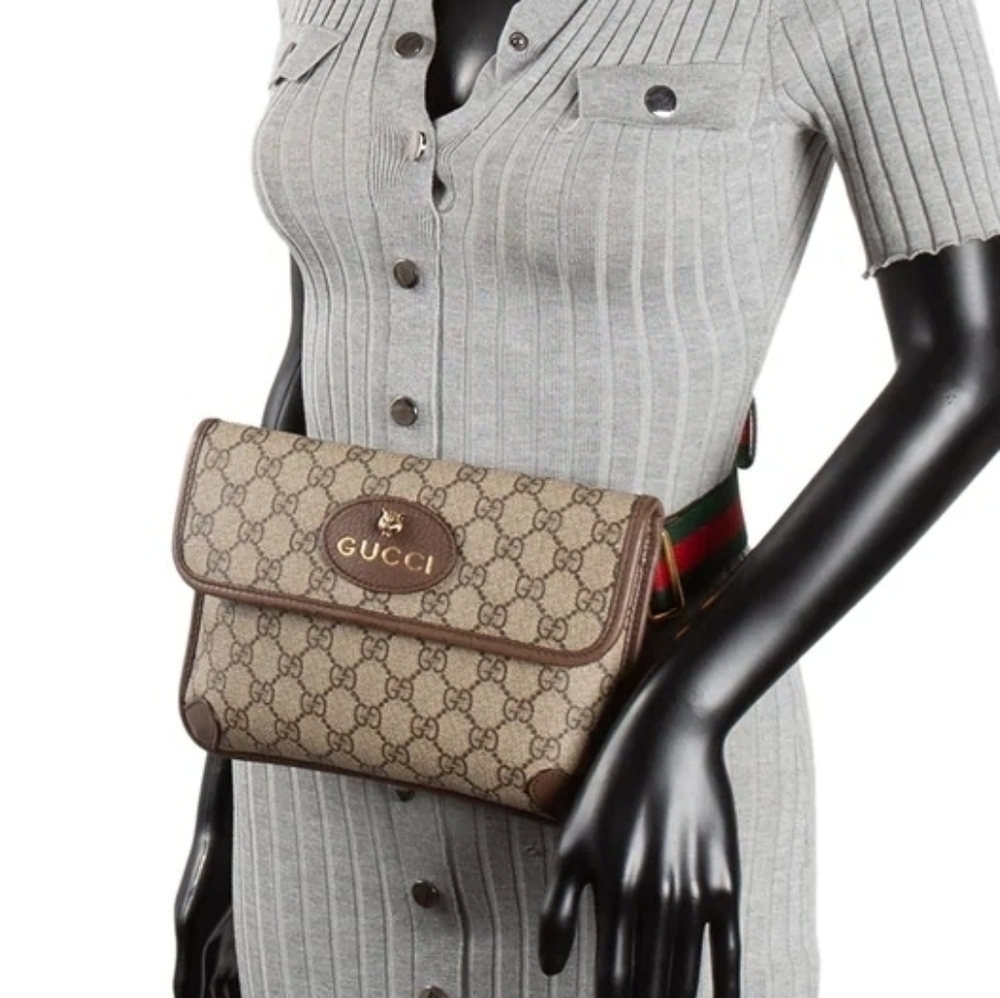 Gucci Authentic Beige Monogram Belt Bag. Comes With COA And Bonus Wallet